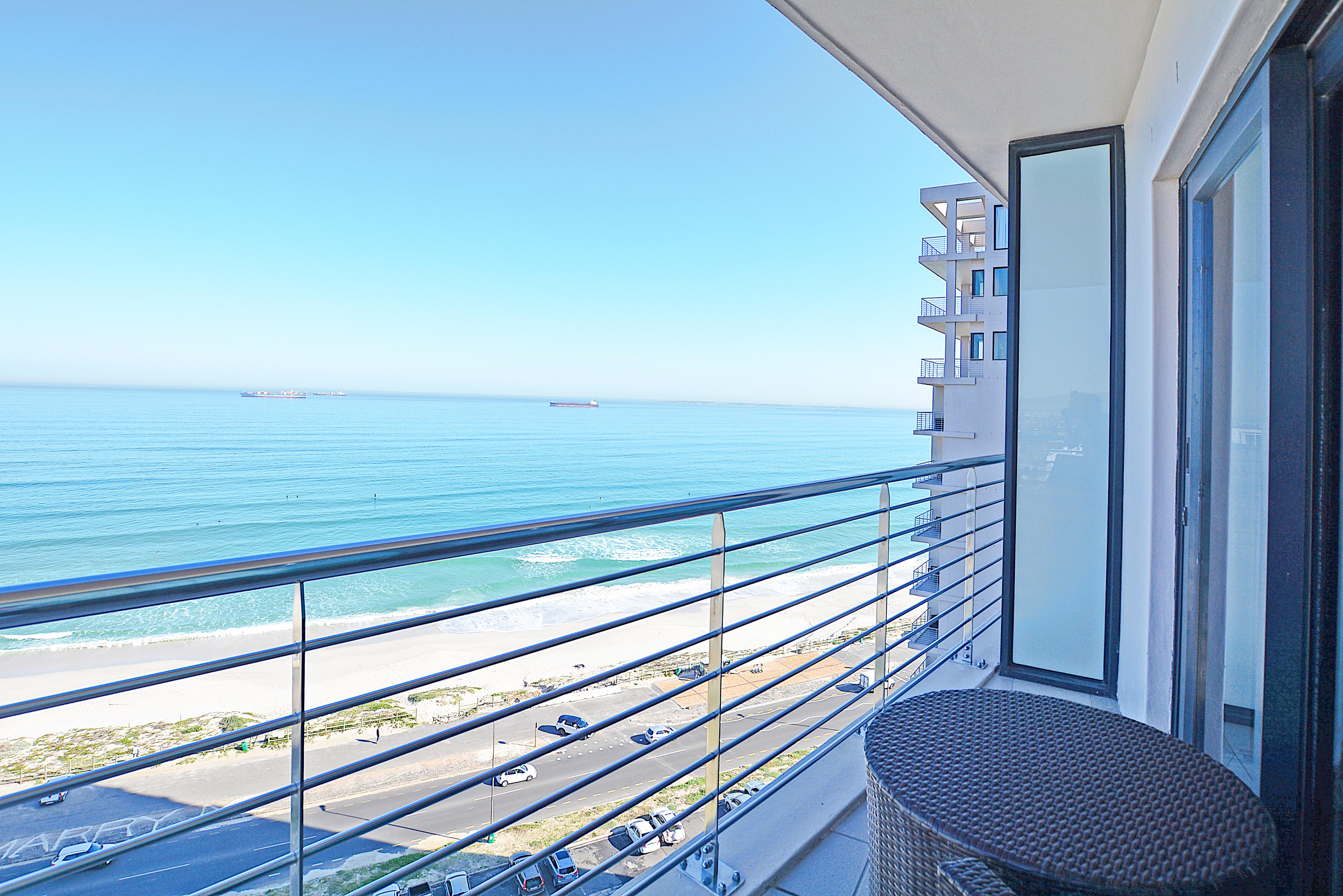 Blaauwberg Beach Hotel Блуберґстранд Екстер'єр фото