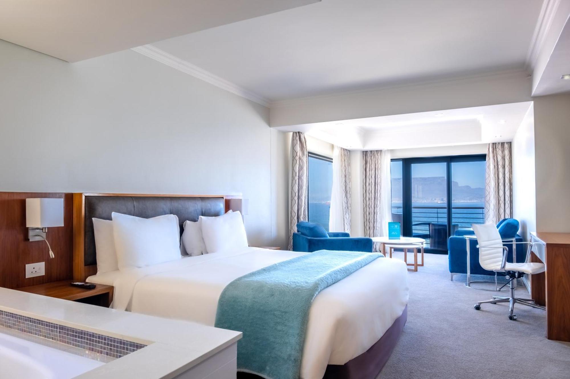 Blaauwberg Beach Hotel Блуберґстранд Екстер'єр фото