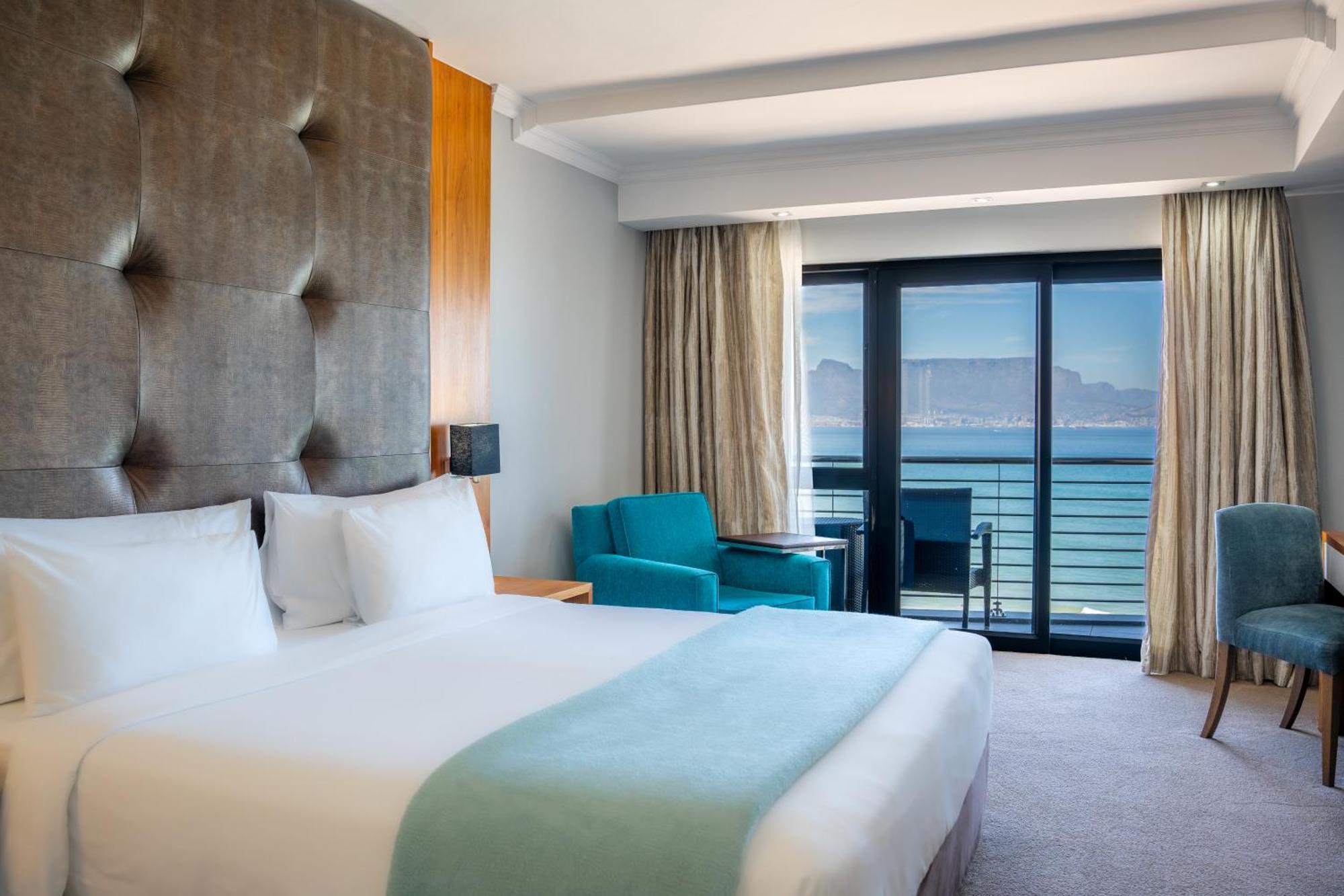 Blaauwberg Beach Hotel Блуберґстранд Екстер'єр фото